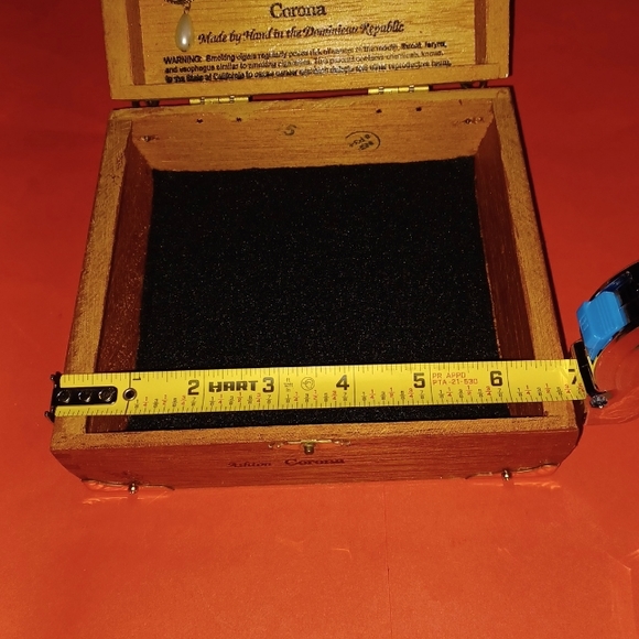 Vintage Cigar box purse - Picture 10 of 13